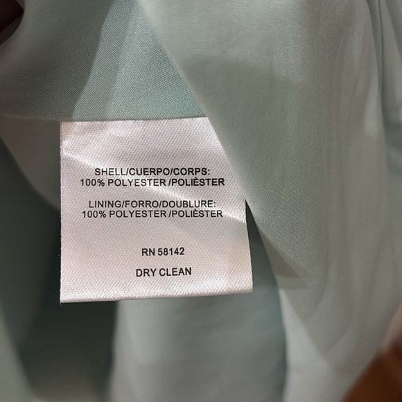 Gal Meets Glam Light Green Midi A-line Dress - size 16- Vneck - short sleeve - Picture 4 of 6